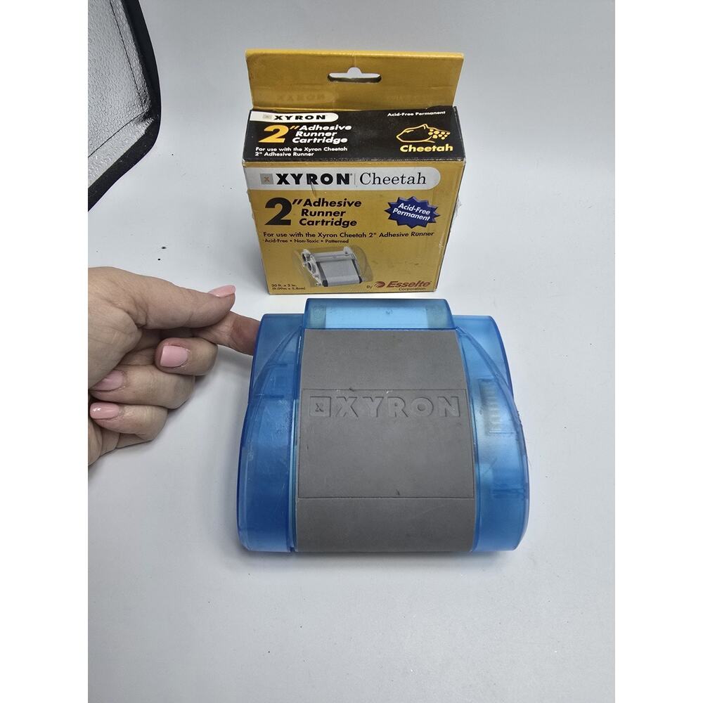 Xyron XSCS 004 Cheetah 4" Adhesive Runner Applicator